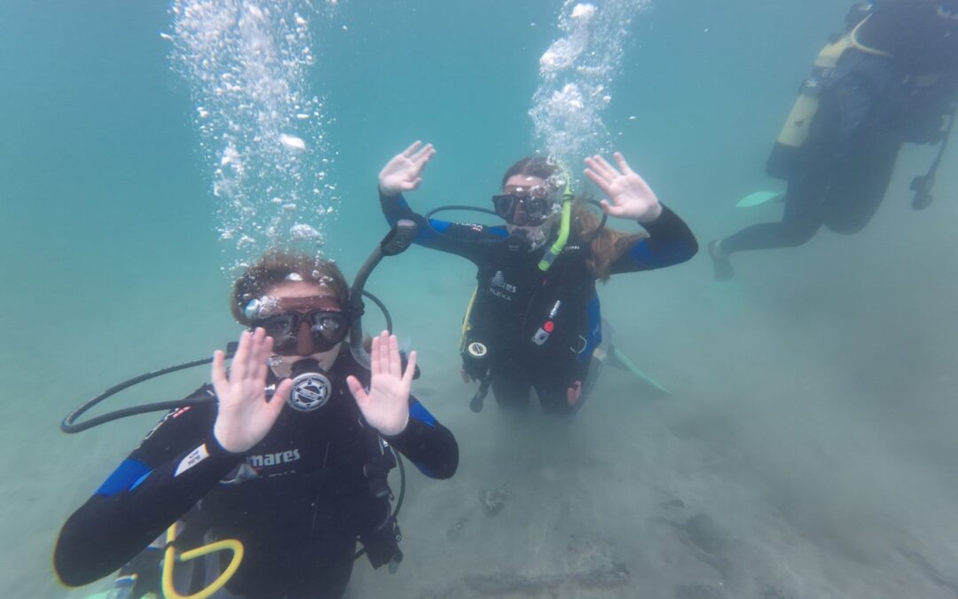 Students in NCEA level 3 Sea Sports become certified open water divers
